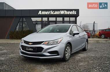 Седан Chevrolet Cruze 2016 в Чернівцях