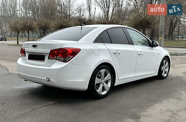 Седан Chevrolet Cruze 2010 в Дніпрі