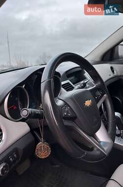 Седан Chevrolet Cruze 2011 в Киеве