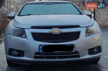 Седан Chevrolet Cruze 2011 в Новомосковске