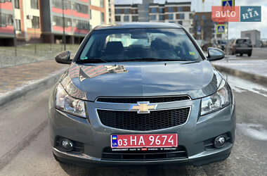 Седан Chevrolet Cruze 2012 в Тернополі