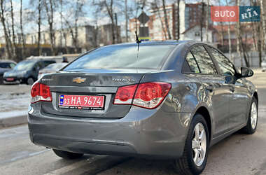 Седан Chevrolet Cruze 2012 в Тернополі