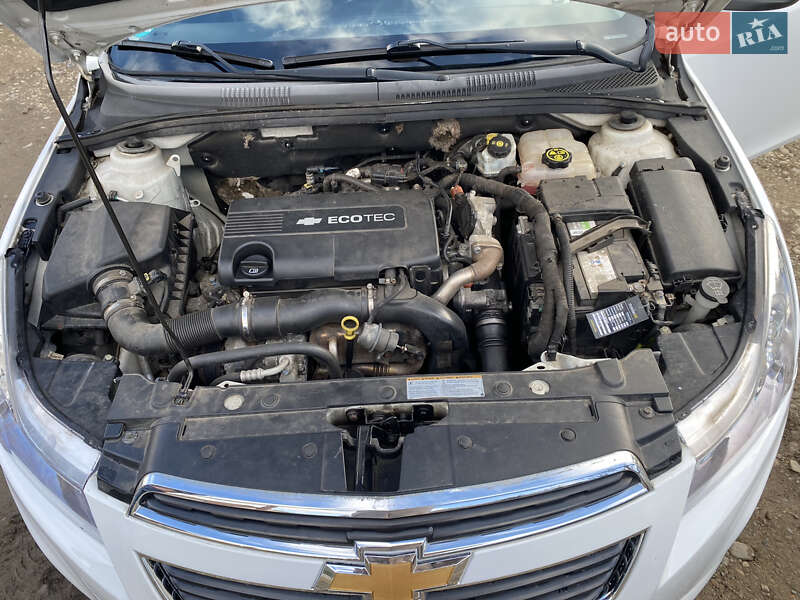 Универсал Chevrolet Cruze 2012 в Черновцах