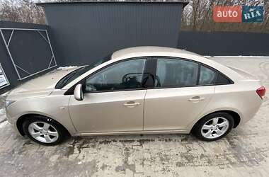 Седан Chevrolet Cruze 2011 в Тернополе