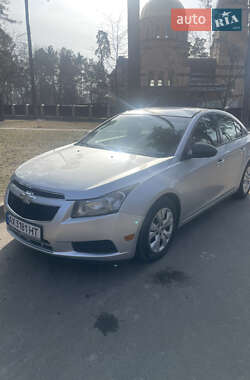 Седан Chevrolet Cruze 2014 в Києві