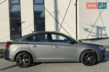 Седан Chevrolet Cruze 2012 в Луцке