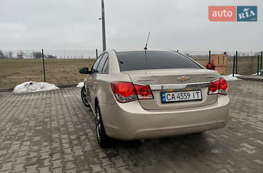 Седан Chevrolet Cruze 2011 в Києві