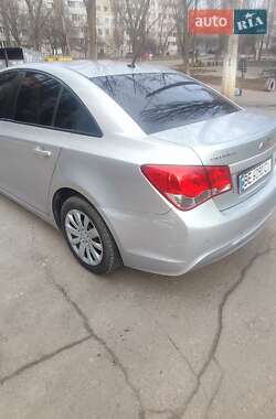 Седан Chevrolet Cruze 2014 в Миколаєві