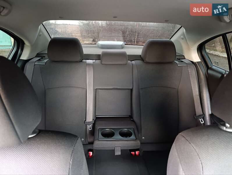 Седан Chevrolet Cruze 2011 в Теофиполе