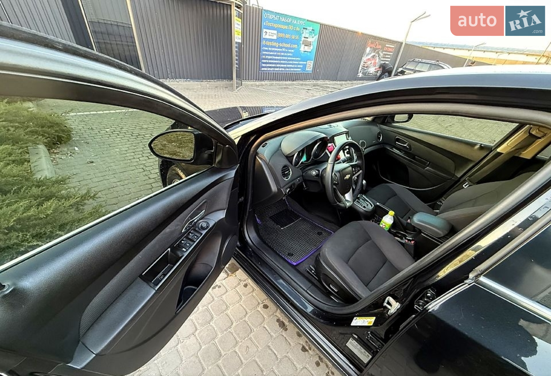 2012 Chevrolet Cruze - мініатюра 3