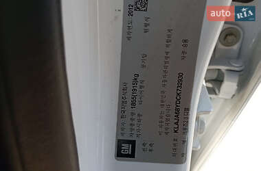 Хэтчбек Chevrolet Cruze 2012 в 