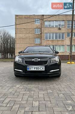Хэтчбек Chevrolet Cruze 2011 в 