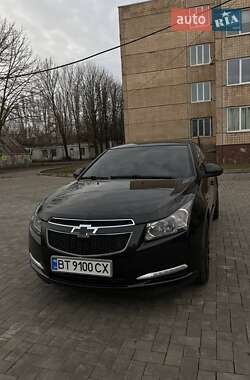 Хэтчбек Chevrolet Cruze 2011 в 