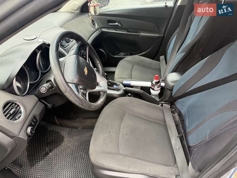 Универсал Chevrolet Cruze 2012 в Ужгороде