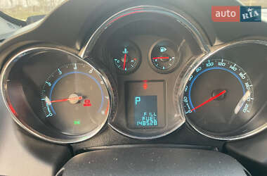 Седан Chevrolet Cruze 2011 в 