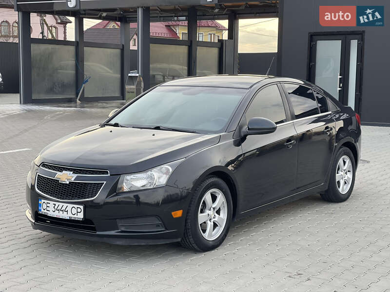Седан Chevrolet Cruze 2014 в Черновцах