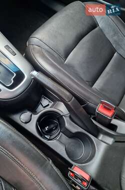 Седан Chevrolet Cruze 2015 в Славянске