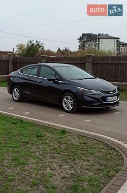 Хэтчбек Chevrolet Cruze 2016 в 