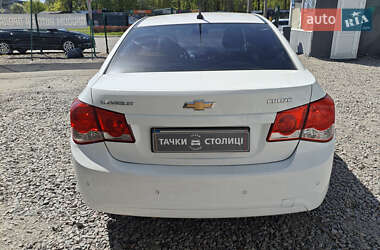 Седан Chevrolet Cruze 2011 в 