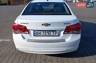 Седан Chevrolet Cruze 2013 в 