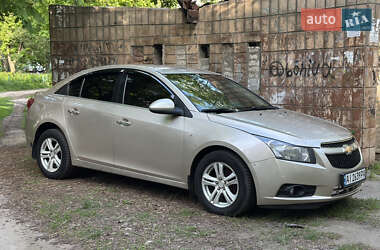Седан Chevrolet Cruze 2010 в Черкассах
