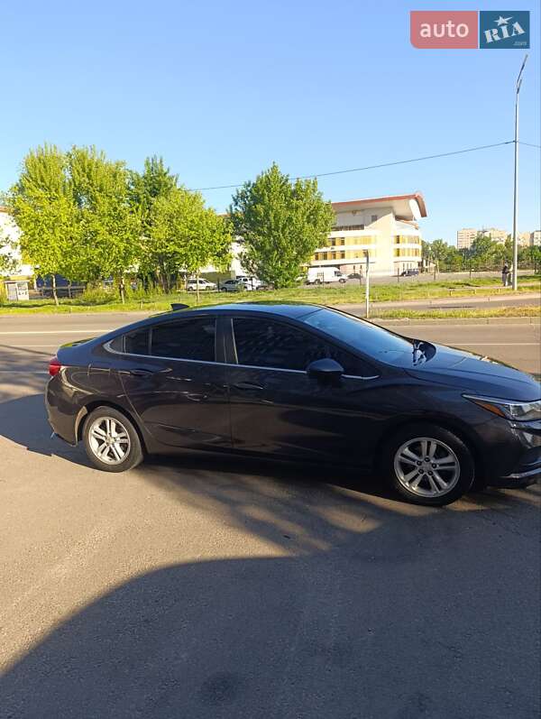Седан Chevrolet Cruze 2016 в Киеве