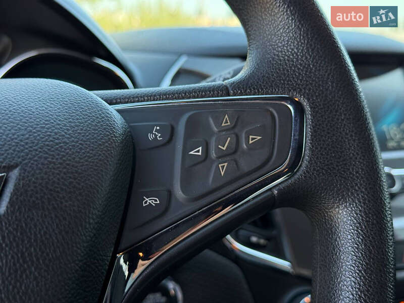 Седан Chevrolet Cruze 2018 в Кривом Роге