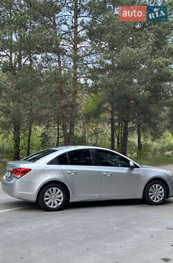 Седан Chevrolet Cruze 2012 в 
