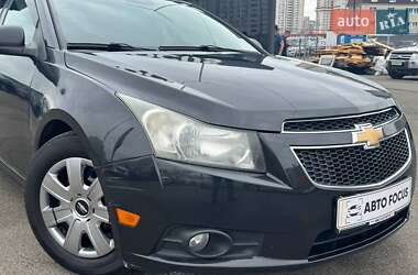 Седан Chevrolet Cruze 2013 в 