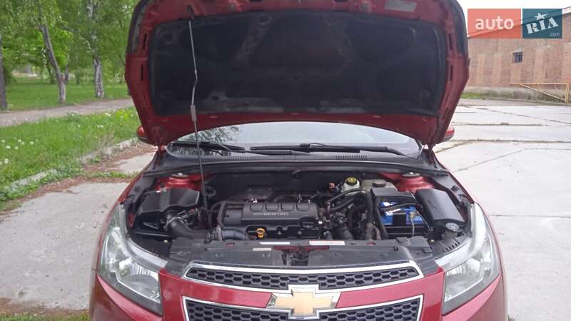 Седан Chevrolet Cruze 2011 в Сумах