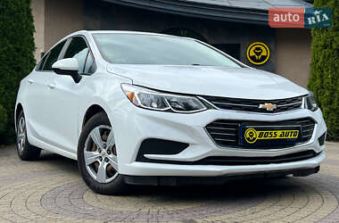 Седан Chevrolet Cruze 2018 в Львові