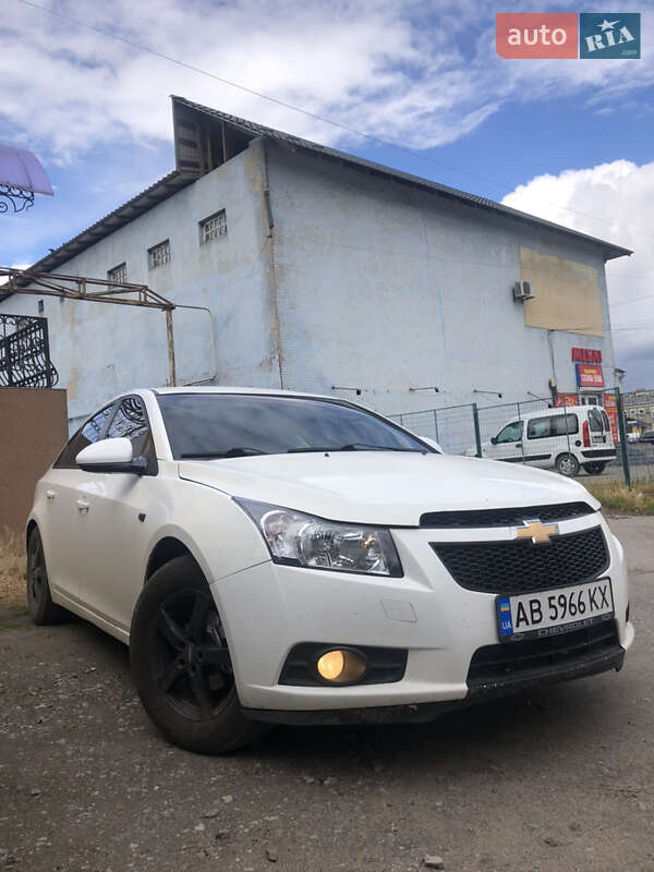Седан Chevrolet Cruze 2011 в Баре