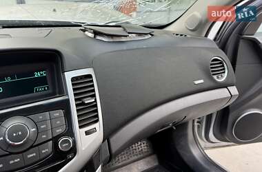 Седан Chevrolet Cruze 2011 в 