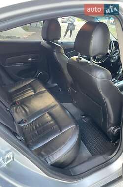 Седан Chevrolet Cruze 2011 в 