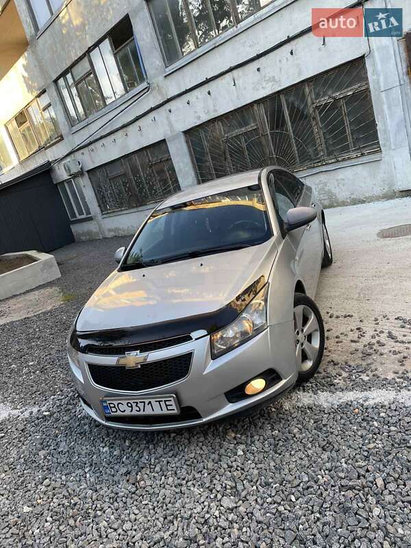 Седан Chevrolet Cruze 2011 в 