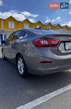 Седан Chevrolet Cruze 2017 в 