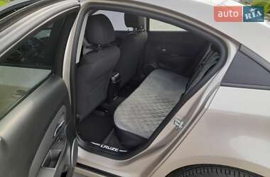 Седан Chevrolet Cruze 2011 в 