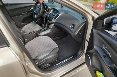 Седан Chevrolet Cruze 2011 в 