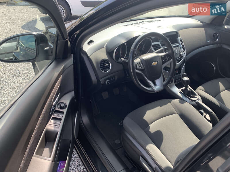 Хетчбек Chevrolet Cruze 2012 в Рівному