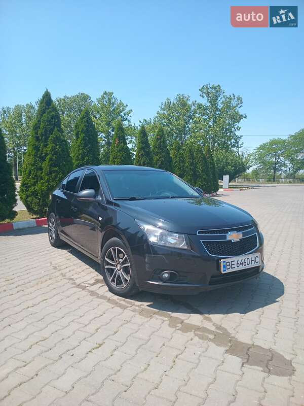 Седан Chevrolet Cruze 2011 в Николаеве