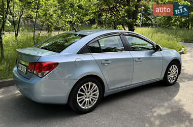 Седан Chevrolet Cruze 2011 в Києві