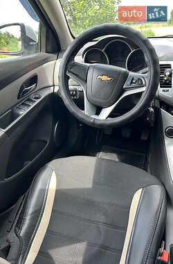 Седан Chevrolet Cruze 2010 в 