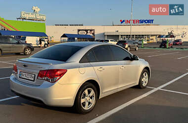 Седан Chevrolet Cruze 2011 в 