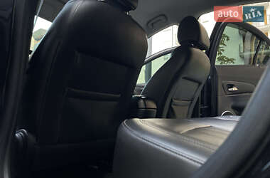 Седан Chevrolet Cruze 2011 в 