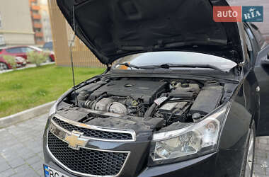 Седан Chevrolet Cruze 2011 в 