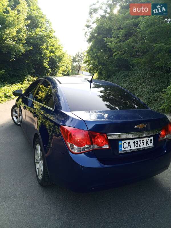 Седан Chevrolet Cruze 2011 в Гайвороне фото 5 Седан Chevrolet Cruze 2011 в Гайвороне