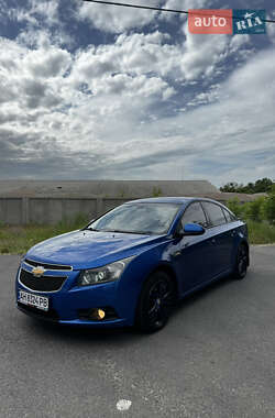 Седан Chevrolet Cruze 2012 в Славянске