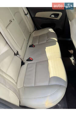 Седан Chevrolet Cruze 2014 в 