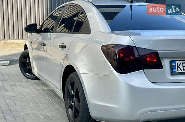 Седан Chevrolet Cruze 2010 в 