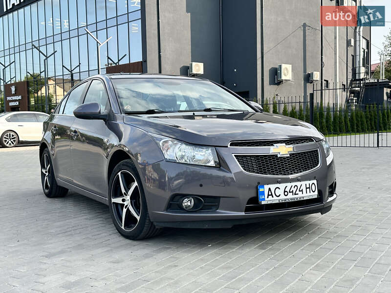Седан Chevrolet Cruze 2010 в Луцьку